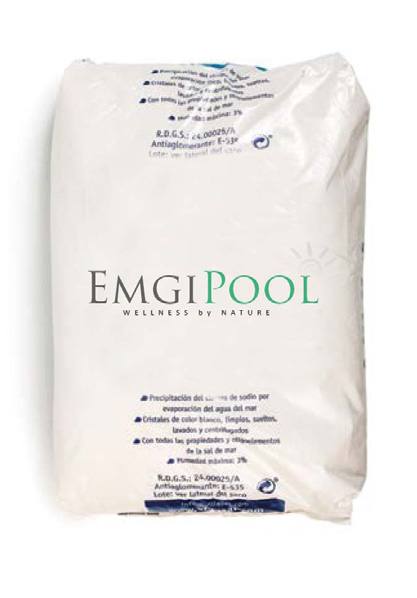 EmgiPool es un revolucionario sistema integral de filtración y desinfección del agua de la piscina con sal de magnesio